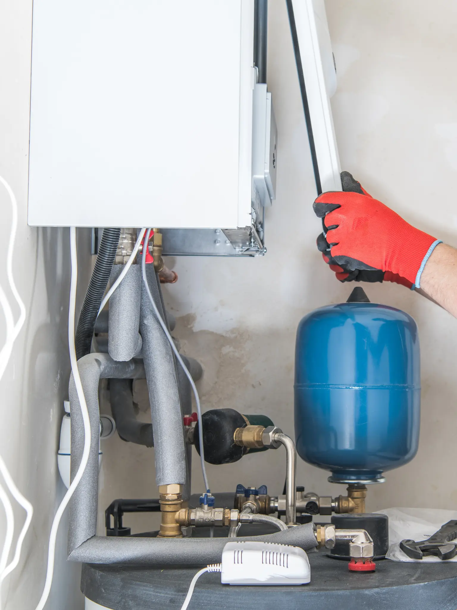 local gas engineer Deal, CT14